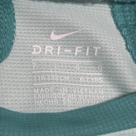 BOGO! NWT! Boys Nike t shirt - Picture 3 of 6